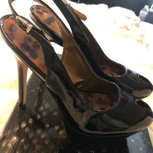 Sam Edelman peep toe patent leather black heels